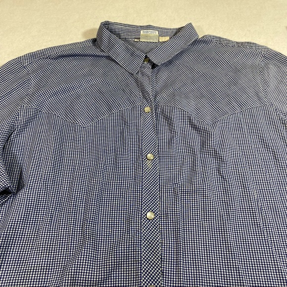 Levi’s Pearl Snap Gingham Shirt Top Woman’s size 46 Long Sleeve Shirt… - Picture 11 of 11